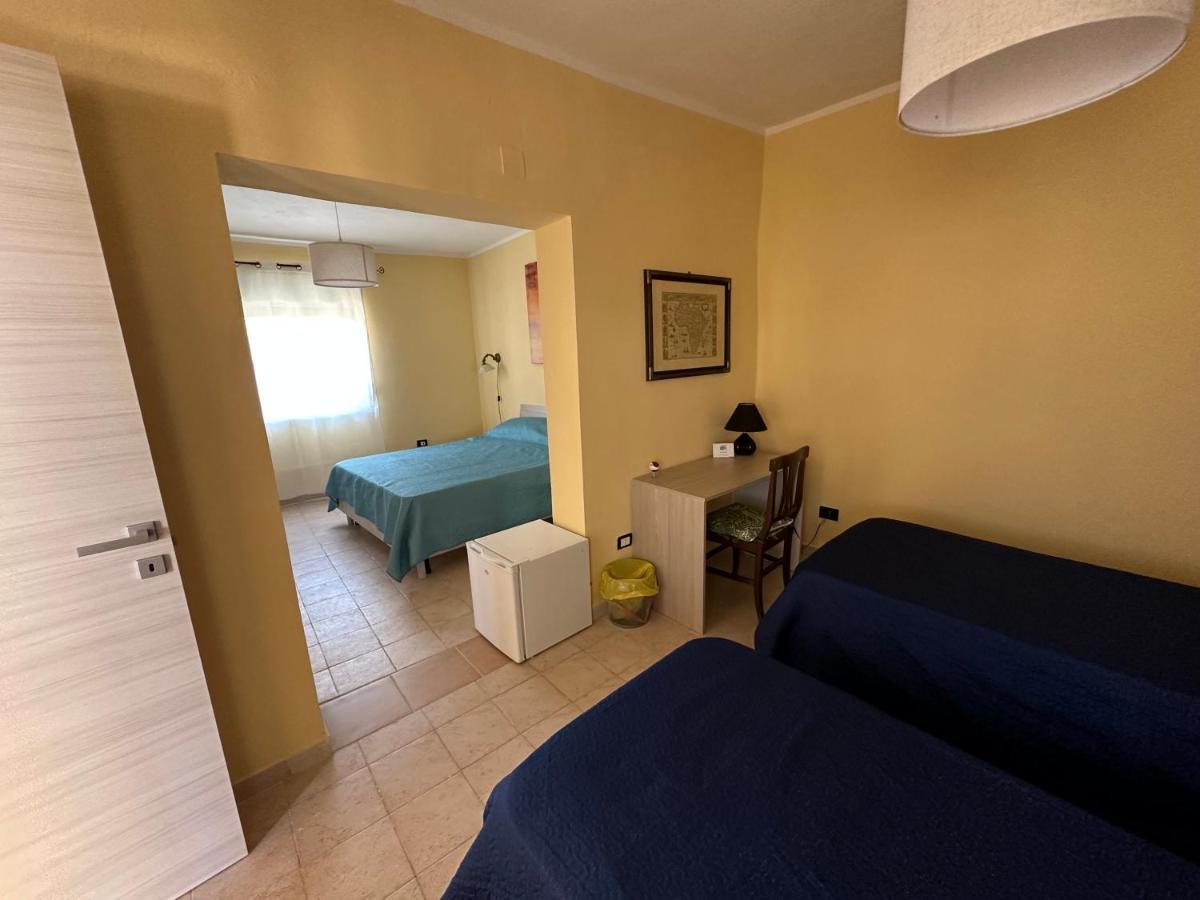 Baia Dei Turchi Locazione Turistica Hotel Realmonte Ngoại thất bức ảnh